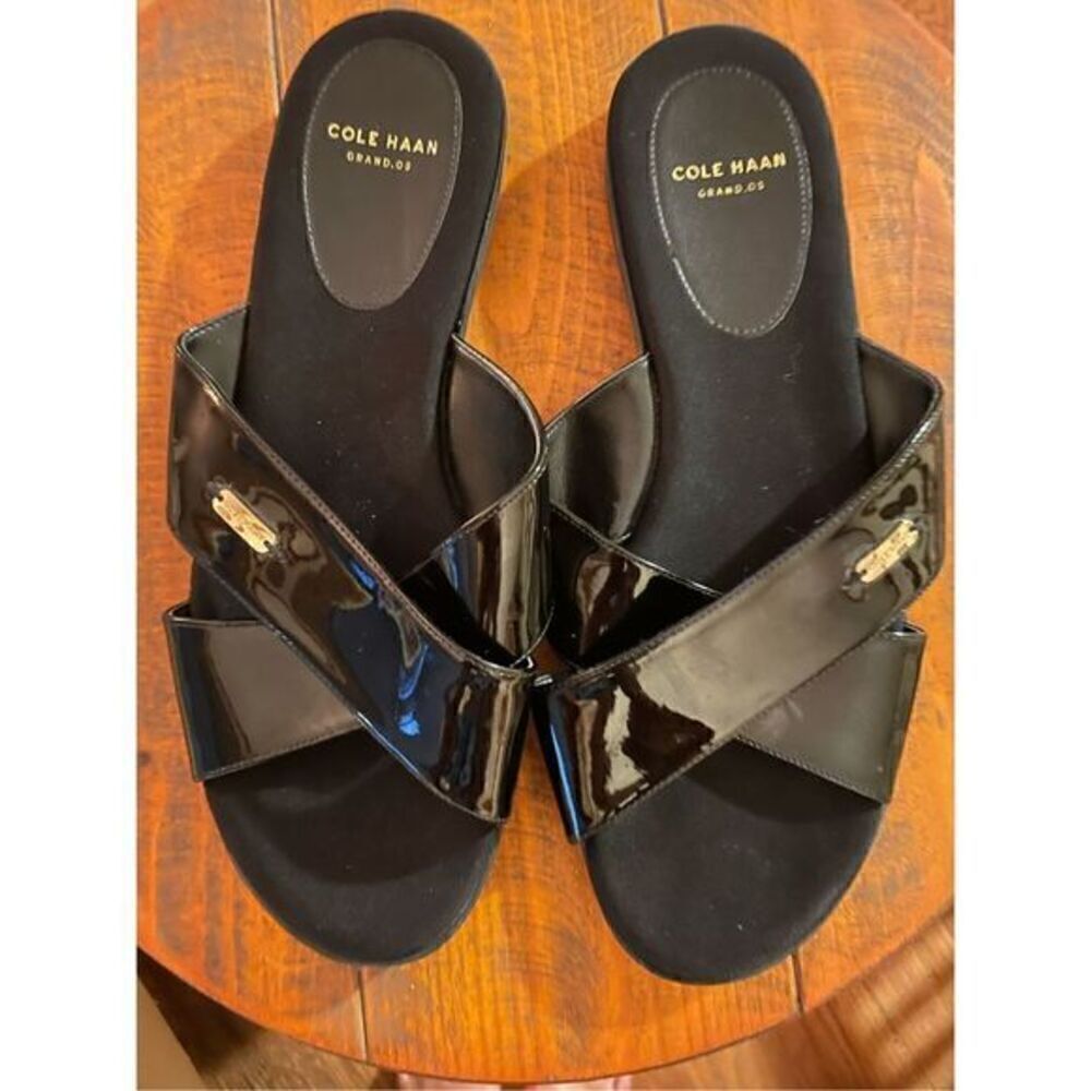 Cole Haan Shoes (SZ 8)